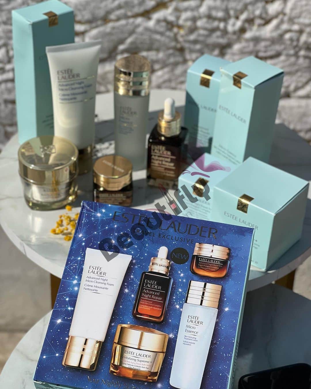 ESTEE LAUDER Travel Exclusive Set