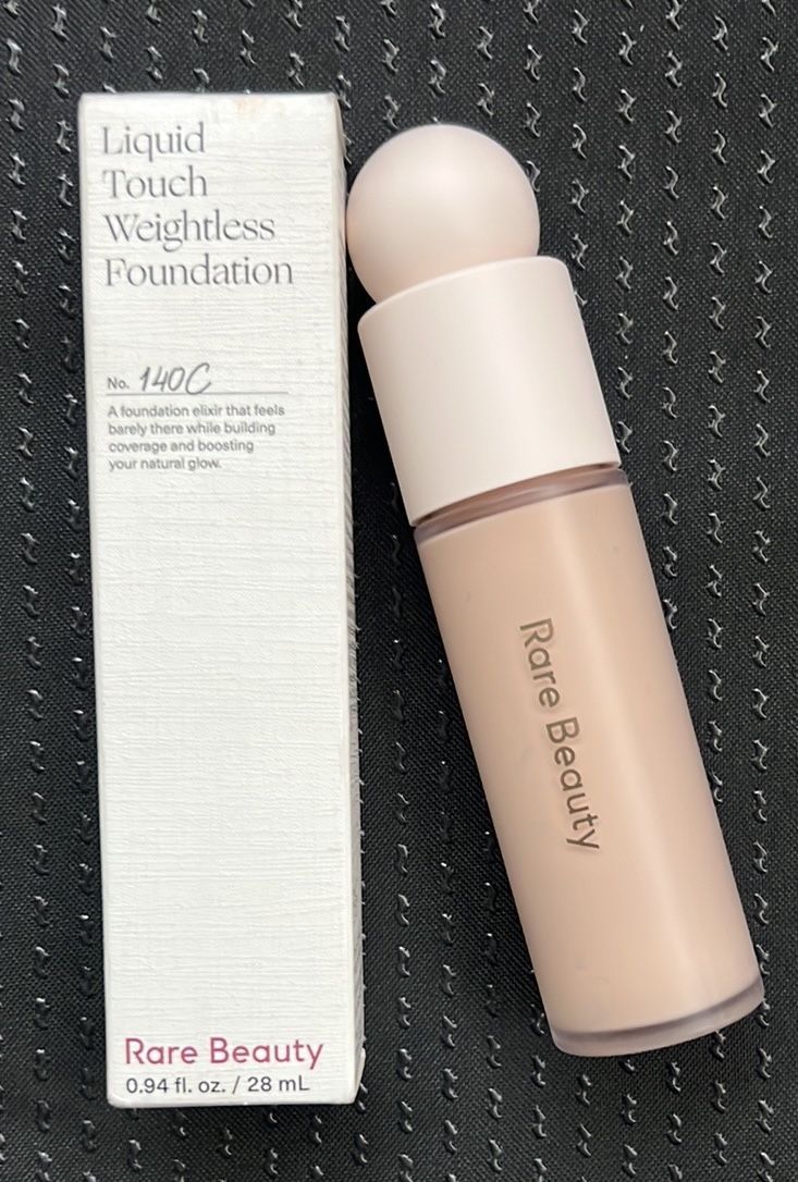RARE BEAUTY Liquid Touch Weightless Foundation