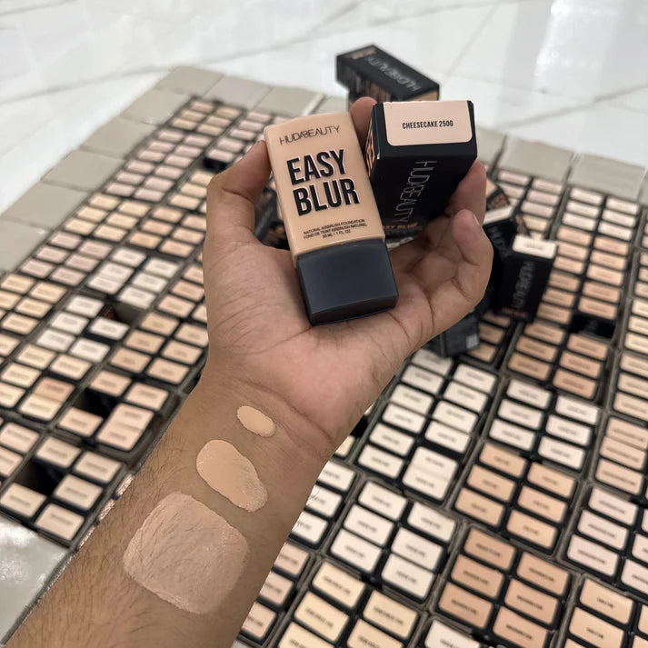Huda Beauty Easy Blur Natural Airbrush Foundation with Niacinamide