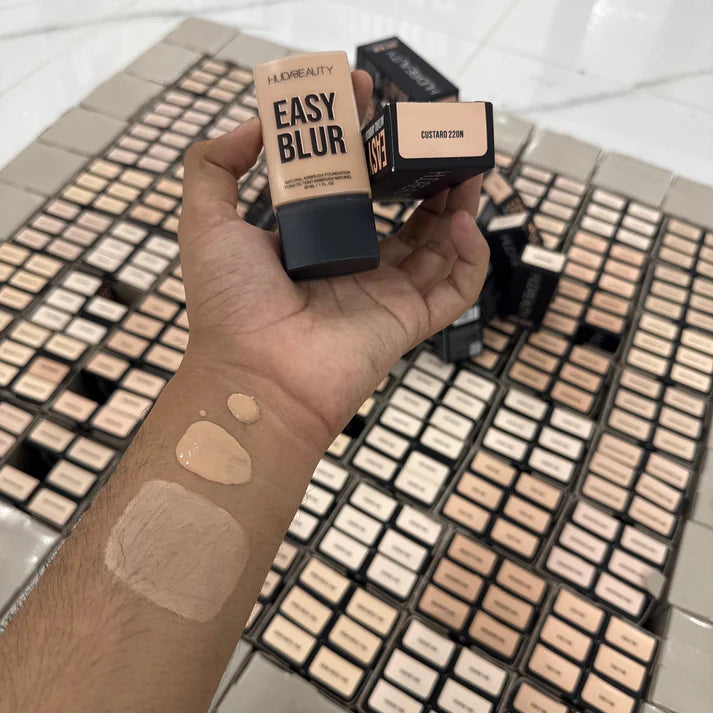 Huda Beauty Easy Blur Natural Airbrush Foundation with Niacinamide