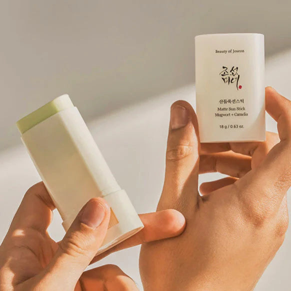 BEAUTY OF JOSEON Matte sun stick Mugwort + Camilia (SPF 50+ PA++++)